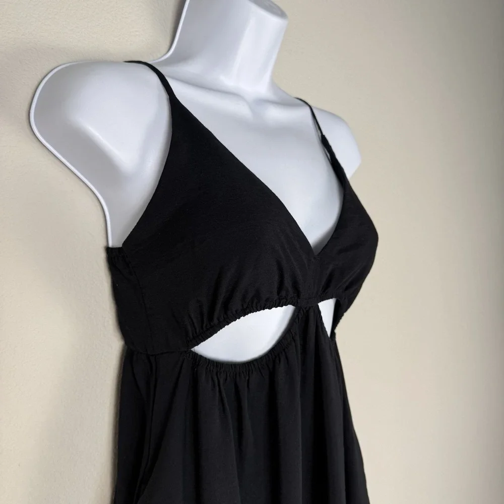 Abercrombie And Fitch Black Cutout Maxi Dress Womens XSP Tiered Resort Vacation